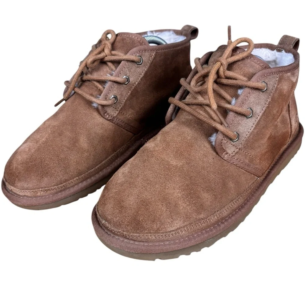 UGG Neumel Suede Lace-Up Chukka Boots – Sz 9 (Very Good Condition)